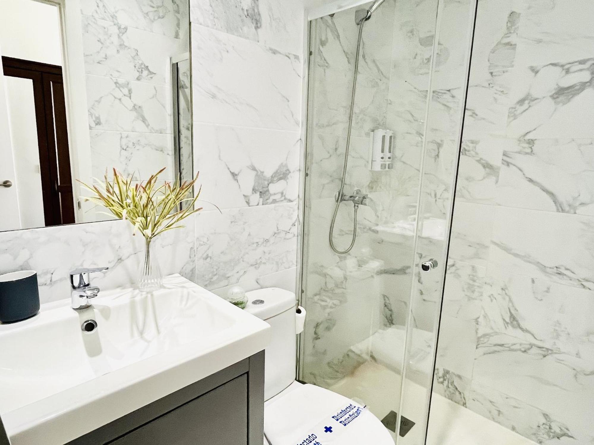 Dplace To Be - Luxury Apartment In Historic Center Madri Quarto foto