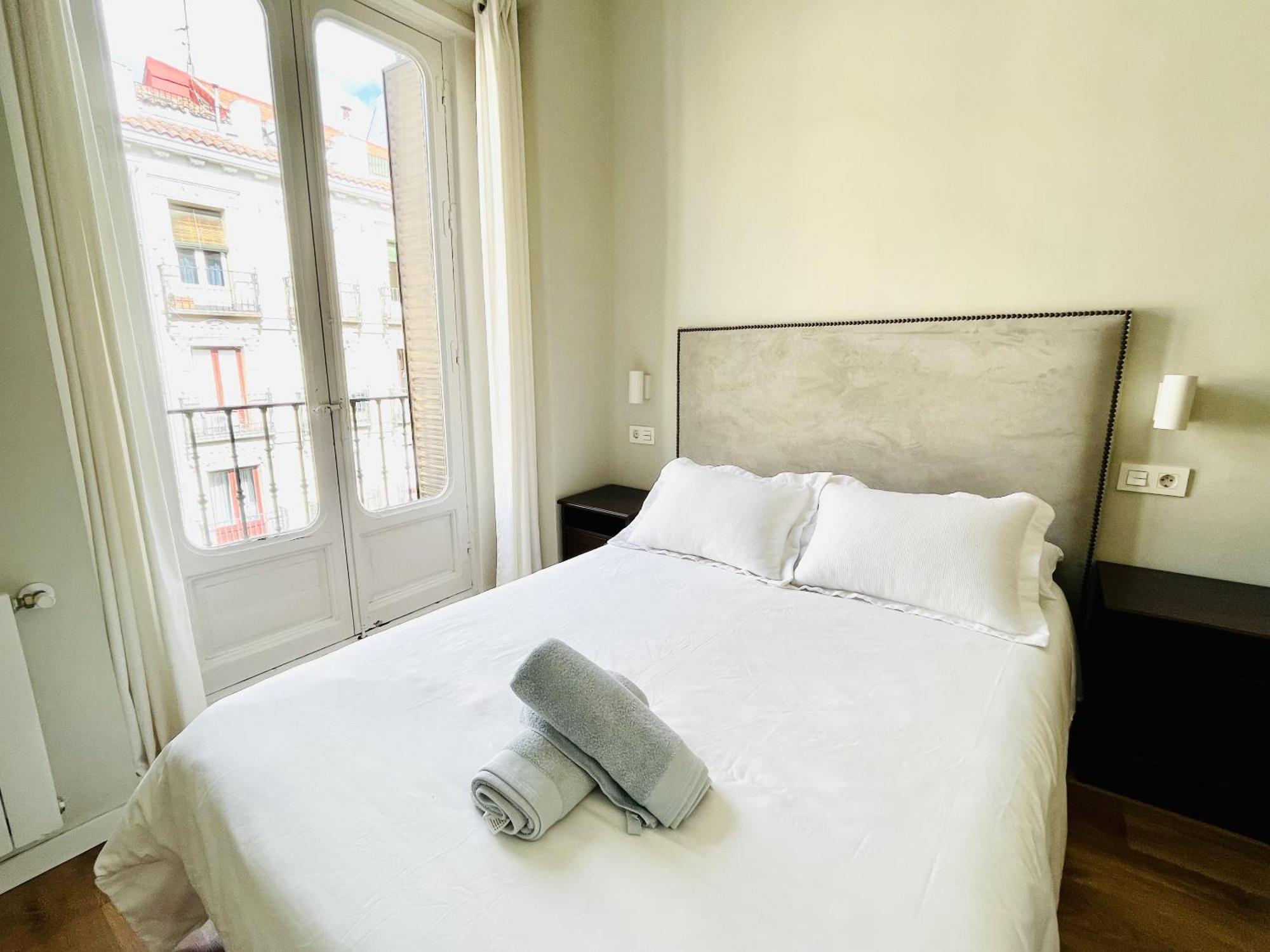 Dplace To Be - Luxury Apartment In Historic Center Madri Quarto foto