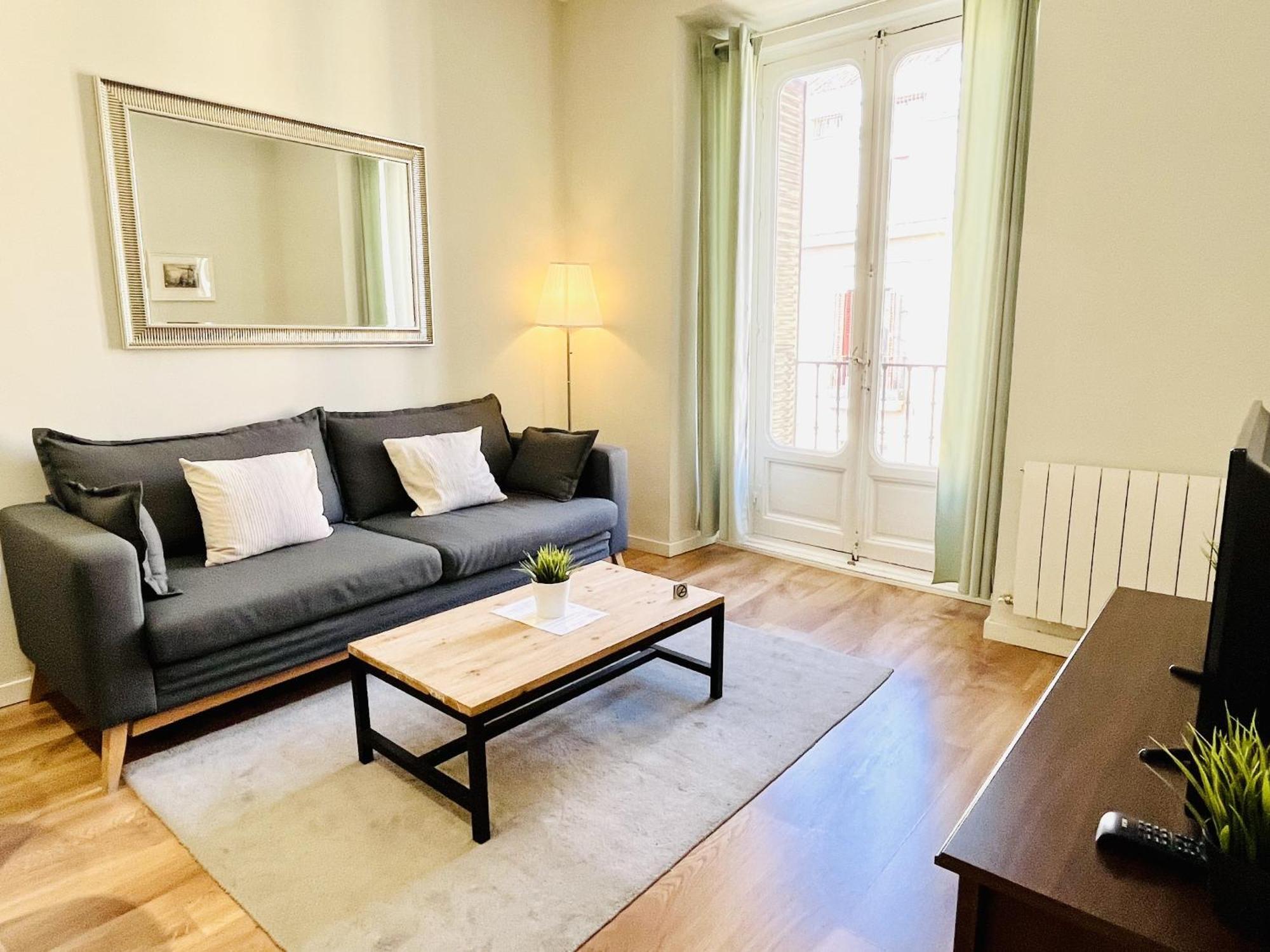 Dplace To Be - Luxury Apartment In Historic Center Madri Quarto foto